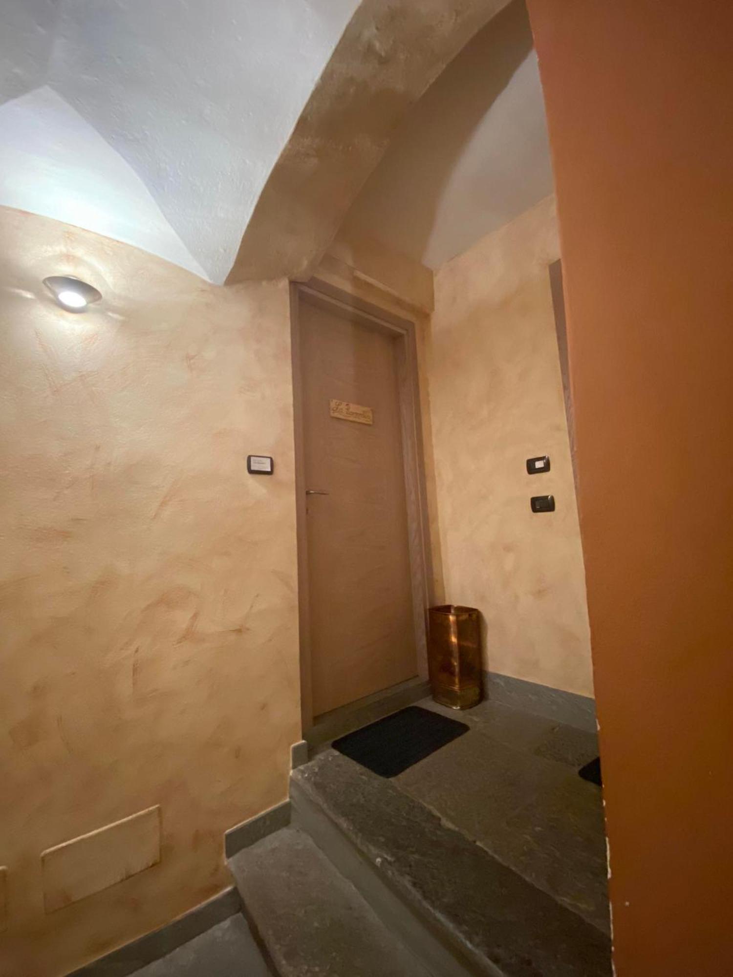 Casa Vacanze La Romantica К'явенна Екстер'єр фото